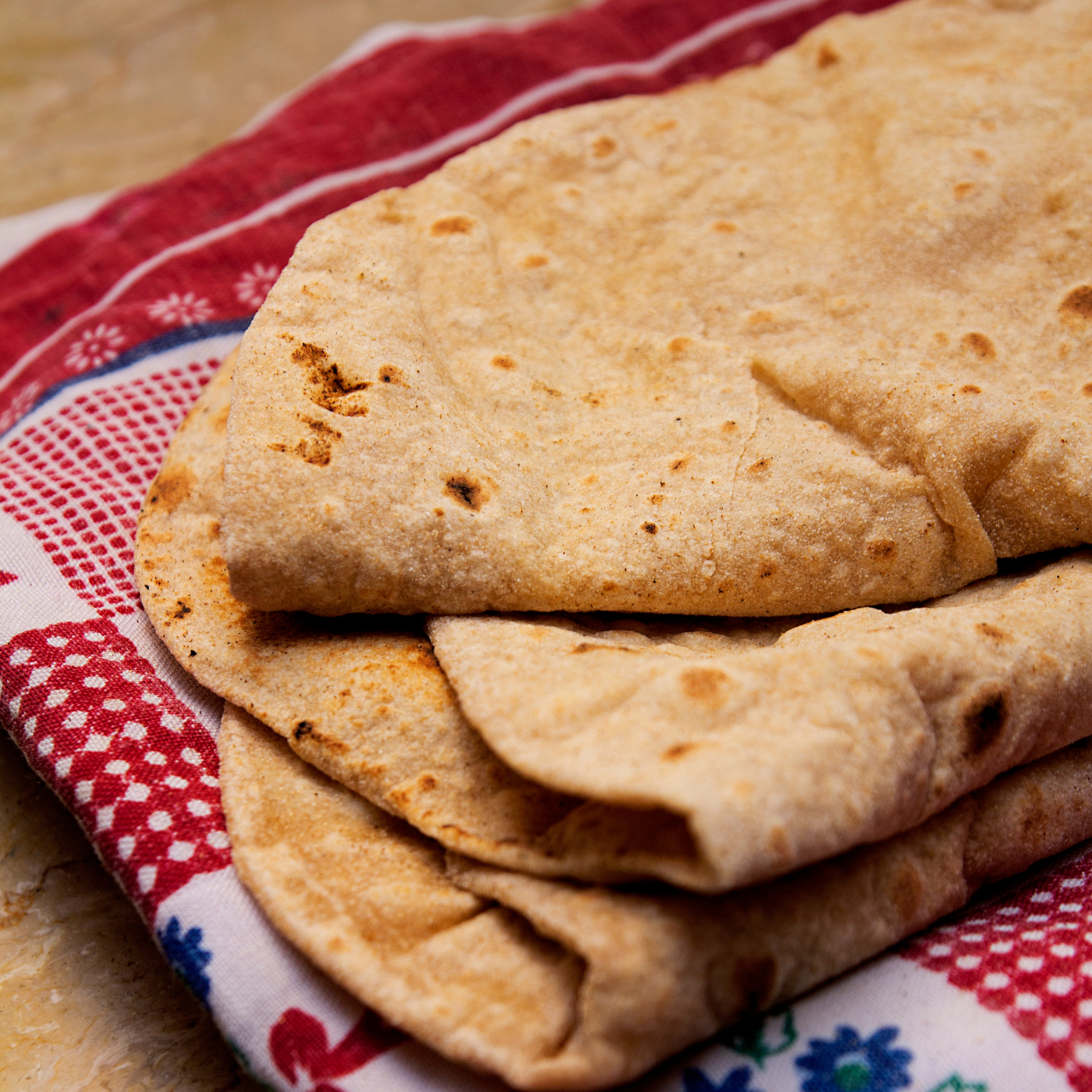 Flour | Farali Atta (Vrat Ka Atta) - Gluten Free & High In Nutrients - Nutty Yogi - 800gm