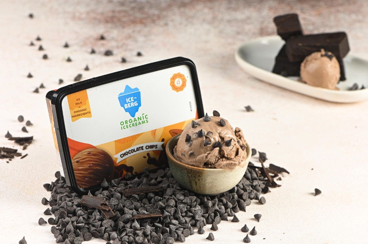 Chocolate Chips Ice Cream | (Made From A2 Milk & Sweetened With Dhaga Mishri) - Iceberg Organic Ice Cream – 400ml