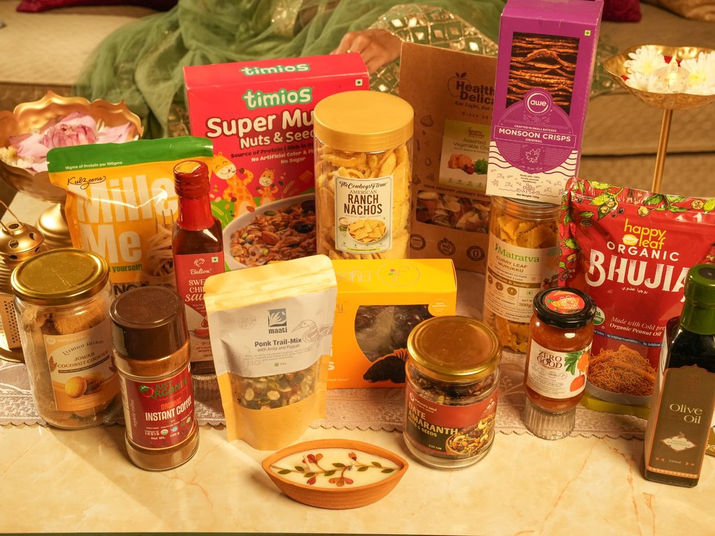 Shahi Tokri - Royal Celebration of Flavours - Hamper of 16 Products