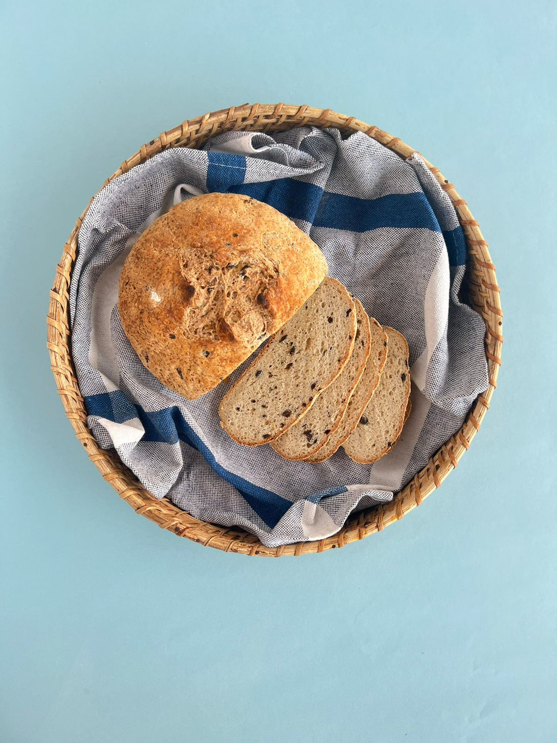 Gluten Free Bread | Olive Bread – Vegan, No Bread Improver, Emulsifiers, Stabiliser, No Preservatives & No Flavour Enhancer Or No Refined Sugar – Earthy Grains – 650gm