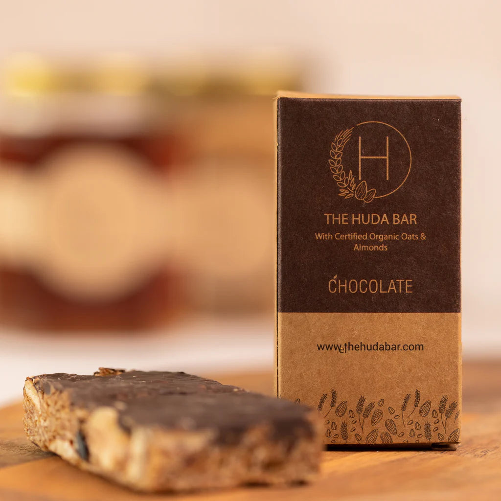 Bar | Chocolate - Granola Bar (With Certified Organic Oats & Almonds) - Vegan, Gluten Free & No Added Additives - The Huda Bar - 45gm
