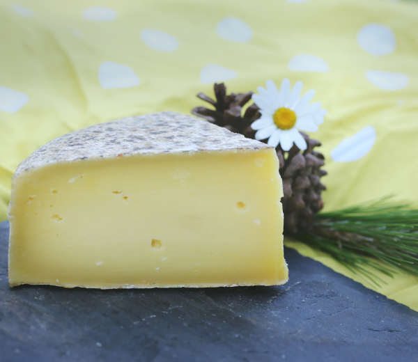 Gruyere Cheese – Pasteurized - Amiksa – 180gm