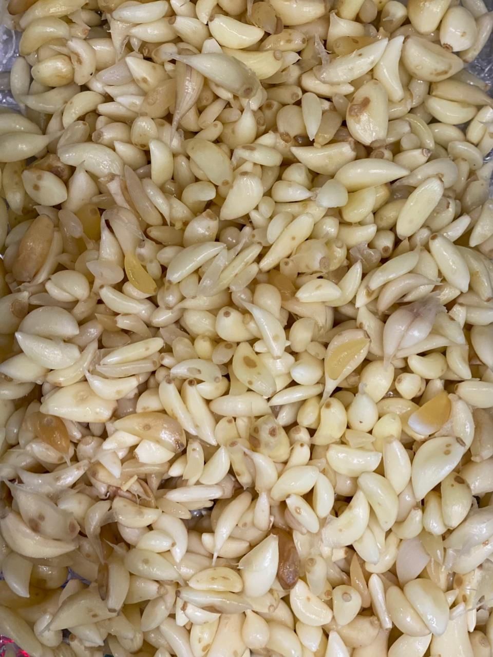 Peeled Garlic | (Sonipat) - Organically Grown