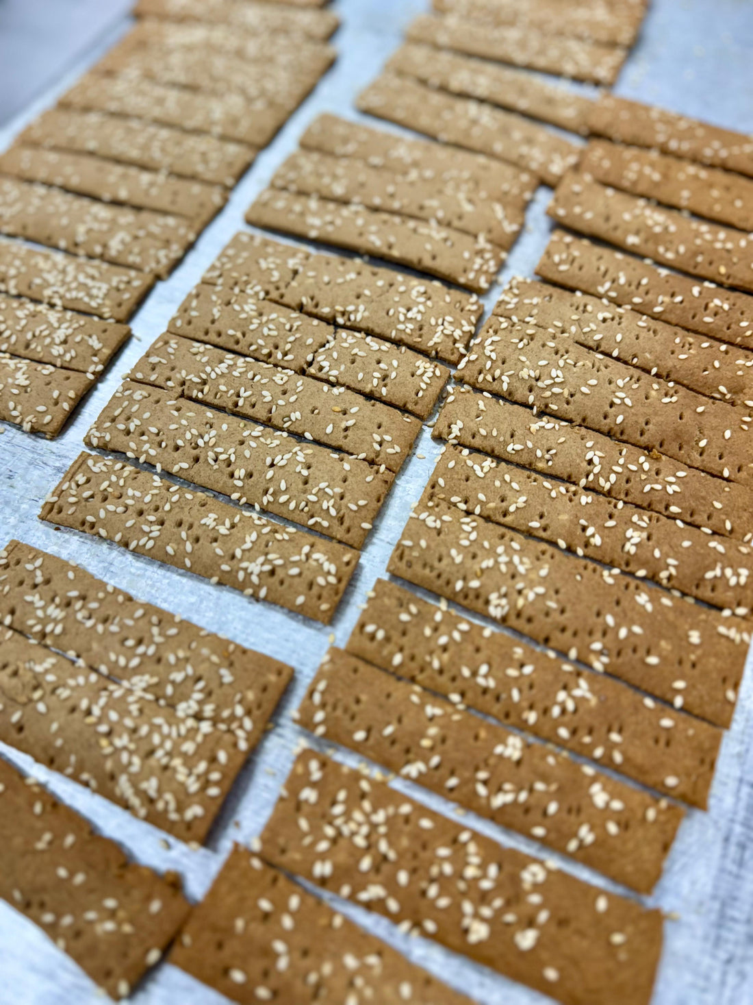 Millet Cracker | (Sesame Seeds) - Handmade - Baked - Vegan, Gluten Free & High In Protein, Fibre And Antioxidants - Nature&