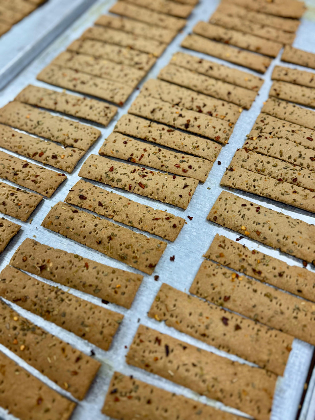 Millet Cracker | (Sesame Seeds) - Handmade - Baked - Vegan, Gluten Free & High In Protein, Fibre And Antioxidants - Nature&