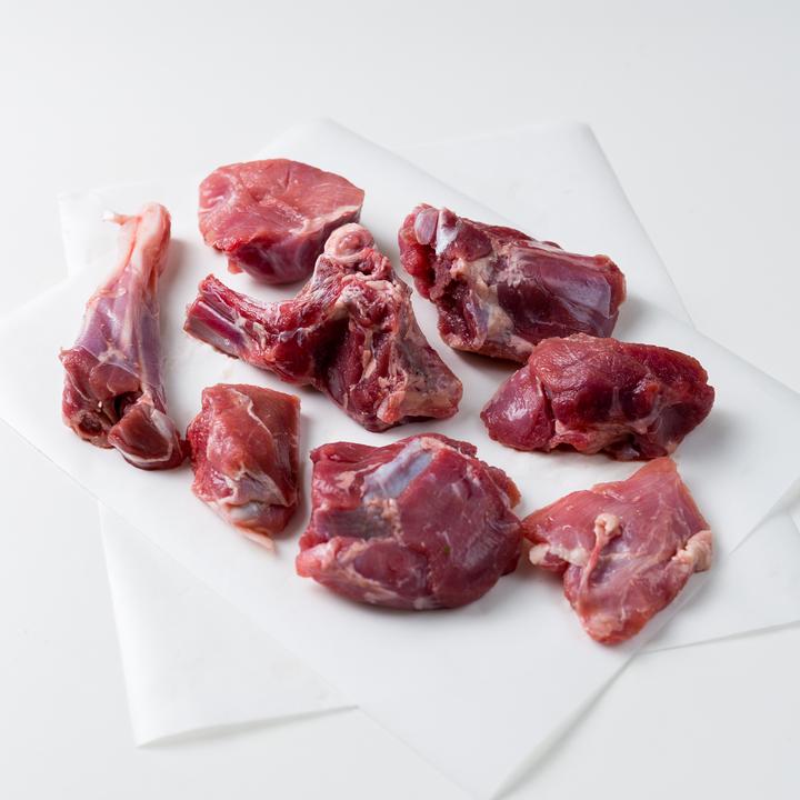 Mutton Curry Cut - (Halal) - Alwar, Rajasthan - Pasture Raised & Grass Fed - Antibiotics And Hormone Free - Nature&
