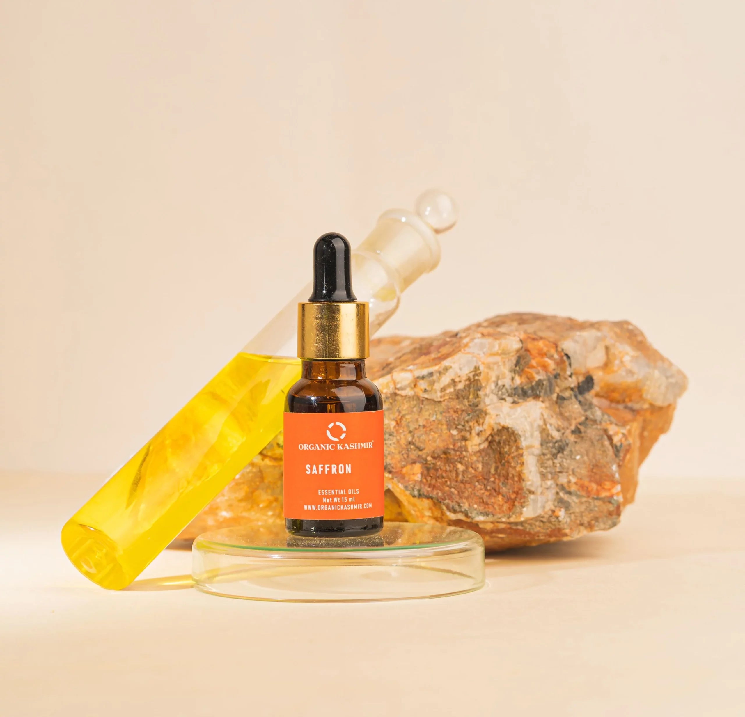 Essential Oil | Saffron Essential Oil (Crocus Sativus) - Organic Kashmir - 15ml