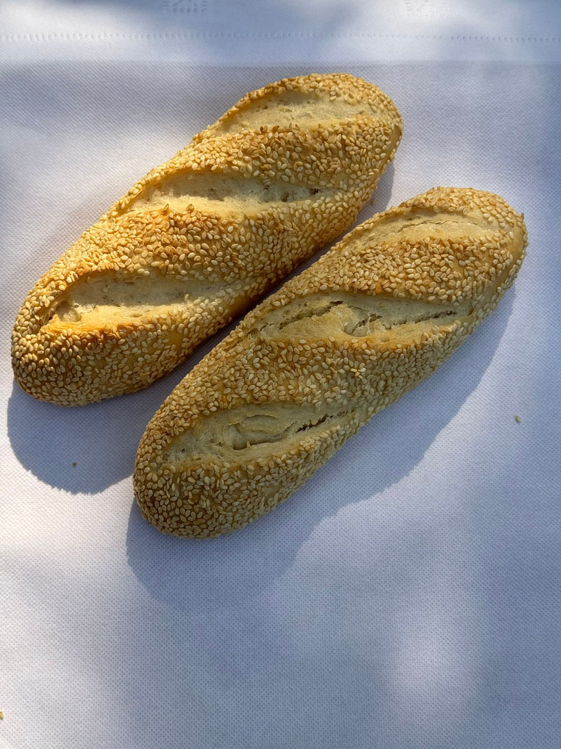 Sesame Dinner Roll | No Bread Improver, Emulsifiers, Stabiliser, No Preservatives & No Flavour Enhancer Or No Refined Sugar – German Bakery – Set Of 2