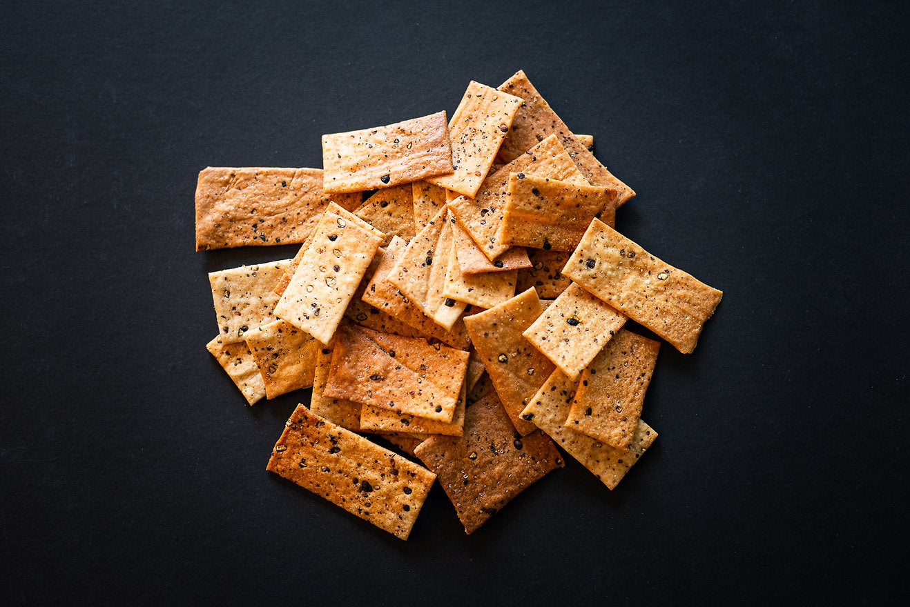 Whole Wheat Sourdough Black Pepper Crackers - Earthy Grains - 100gm
