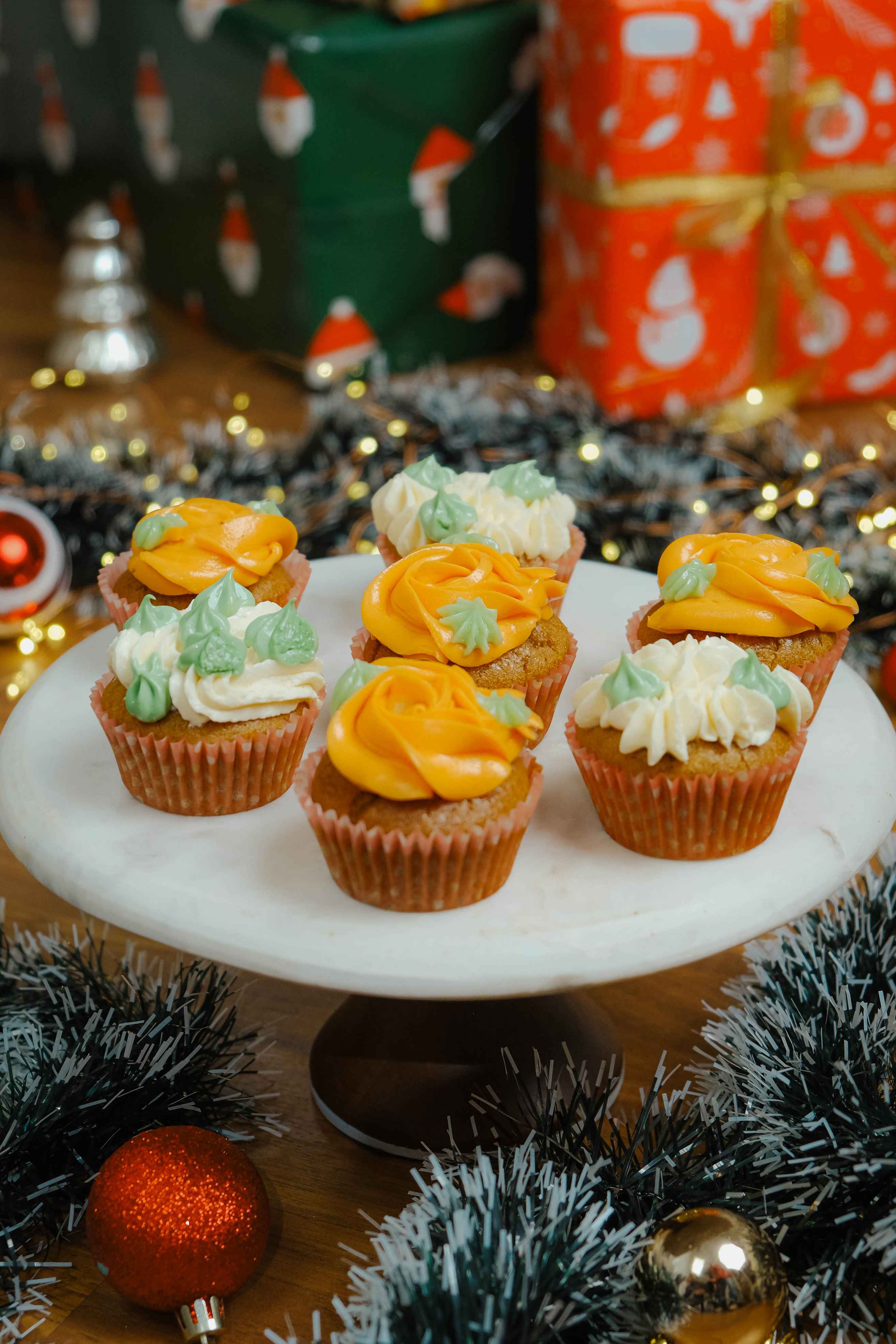 Christmas Cupcakes - Vegan, Gluten Free & White Sugar Free - Nature&