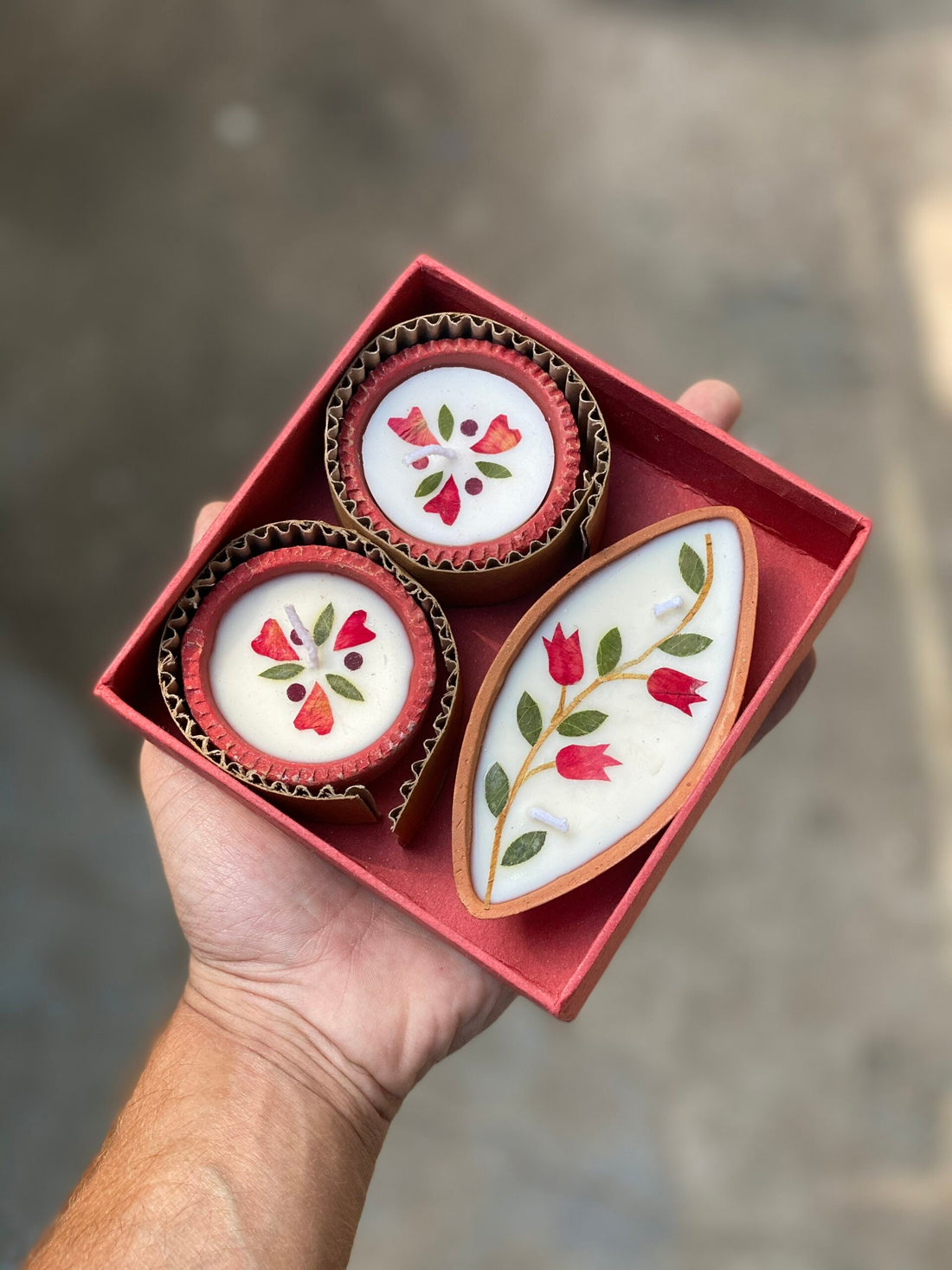 Diya | Small Diya Gift Box - Handcrafted – Eco Friendly Soy Wax, No Chemical & No Harmful Fumes – Nature’s Soul - 2+1