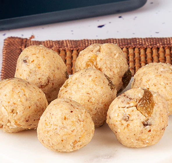 Ladoos | Nuts Baked Ladoo - Gluten Free, Oil Free, Preservatives Free & Refined Sugar Free - Bliss Box Food - 250gm