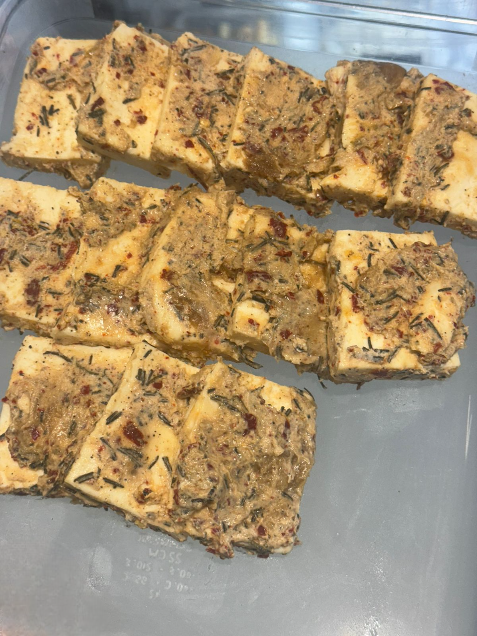 Paneer | A2 Marinated Paneer (Rosemary And Chilli Flakes) – Fresh – High In Protein & Low In Fat – Nature’s Soul