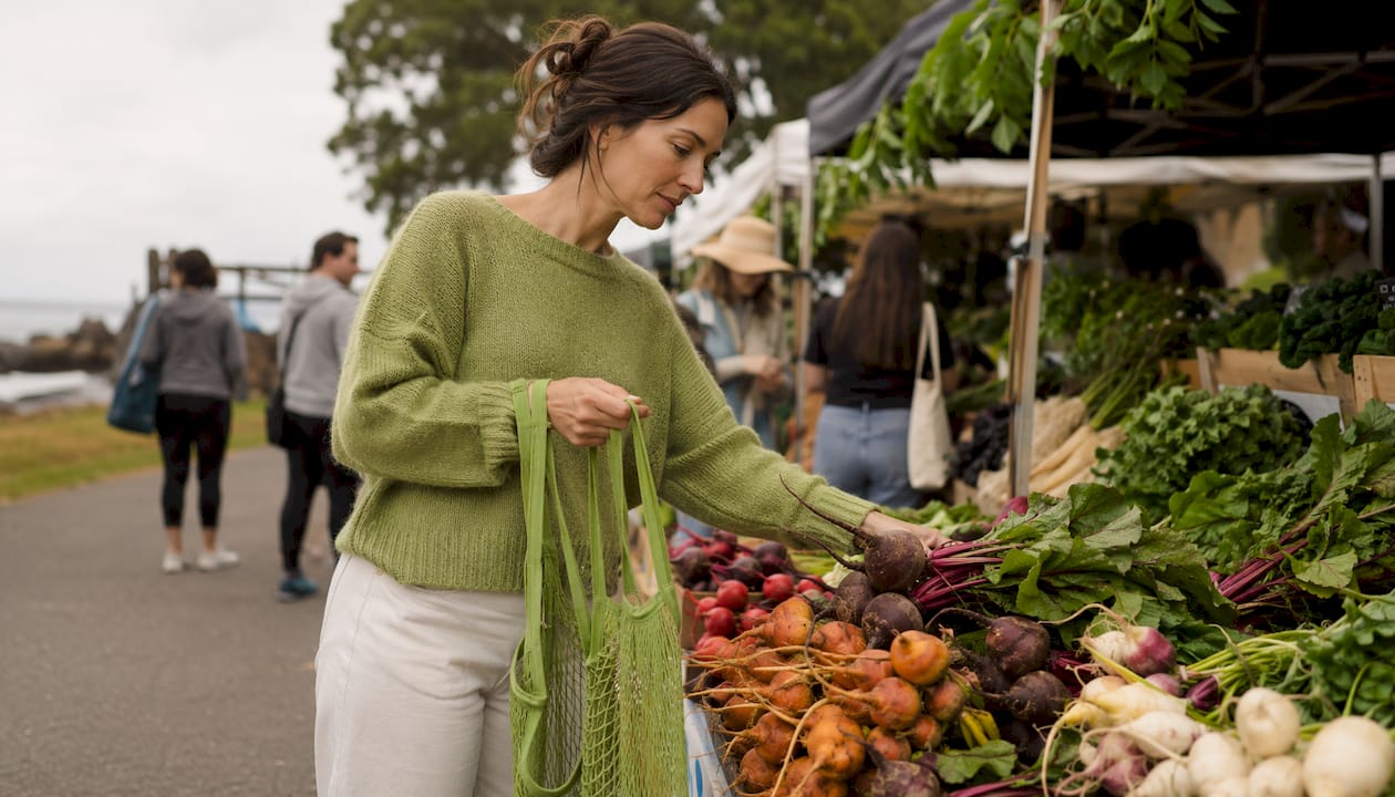 Woman shopping plastic-free at UK market