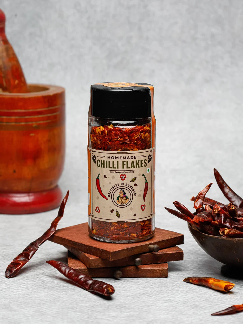 Chilli Flakes - Homemade - 100% Natural-No preservatives, No artificial flavoring - Phulo Phalo - 325gm