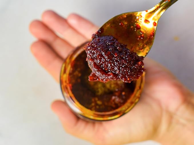 Kashmiri Chilli Paste (Red Chilli) - 100% Pure &amp; Natural Ingredients - Marinade - No Seeds - Vegan - No Gluten - Moroccan Cuisine - Stir-fry Cooking Sauce , Pasta Sauce  - GOAJARS - 170gm