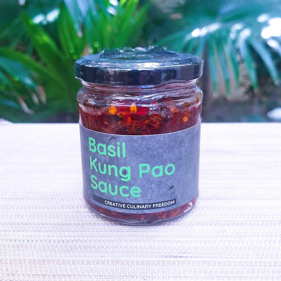 Sauce | Cantan Basil Kung Pao Sauce - Cold Pressed Oil - Vegan, No Added Flavors, Colors, Thickener & No Emulsifiers And Stabilisers – CHEF ZEHN – 200gm