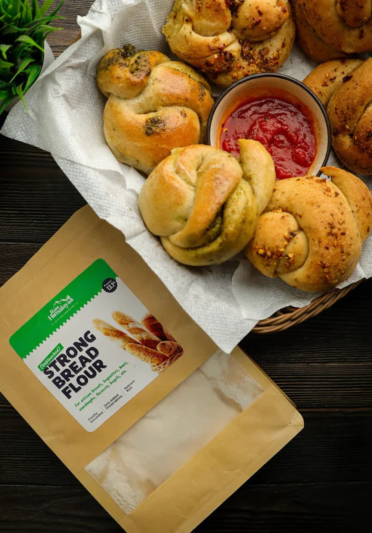 Bread Flour | Strong - For Artisan Breads, Baguettes, Buns, Sourdough, Focaccia &amp; Bagels - Unbleached - 13.1% Protein - Natural – Zero Added Preservatives – Raw Himalayas – 1000gm