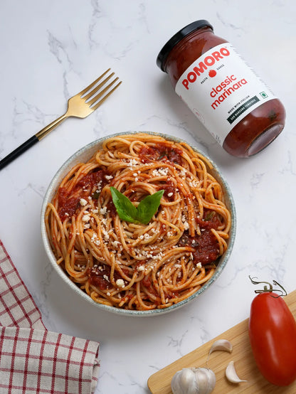 Pasta Sauce | Classic Marinara (San Marzano Tomatoes)- Made With Italian &amp; Extra Virgin Olive Oil – Vegan-No Added Sugar, No Added Preservatives – Pomoro– 390gm