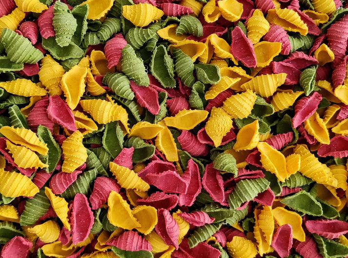 Pasta | Conchiglie Pasta Mista (Semolina Pasta) -Turmeric ,Beetroot, Spinach – Donna Pastaia – 250gm
