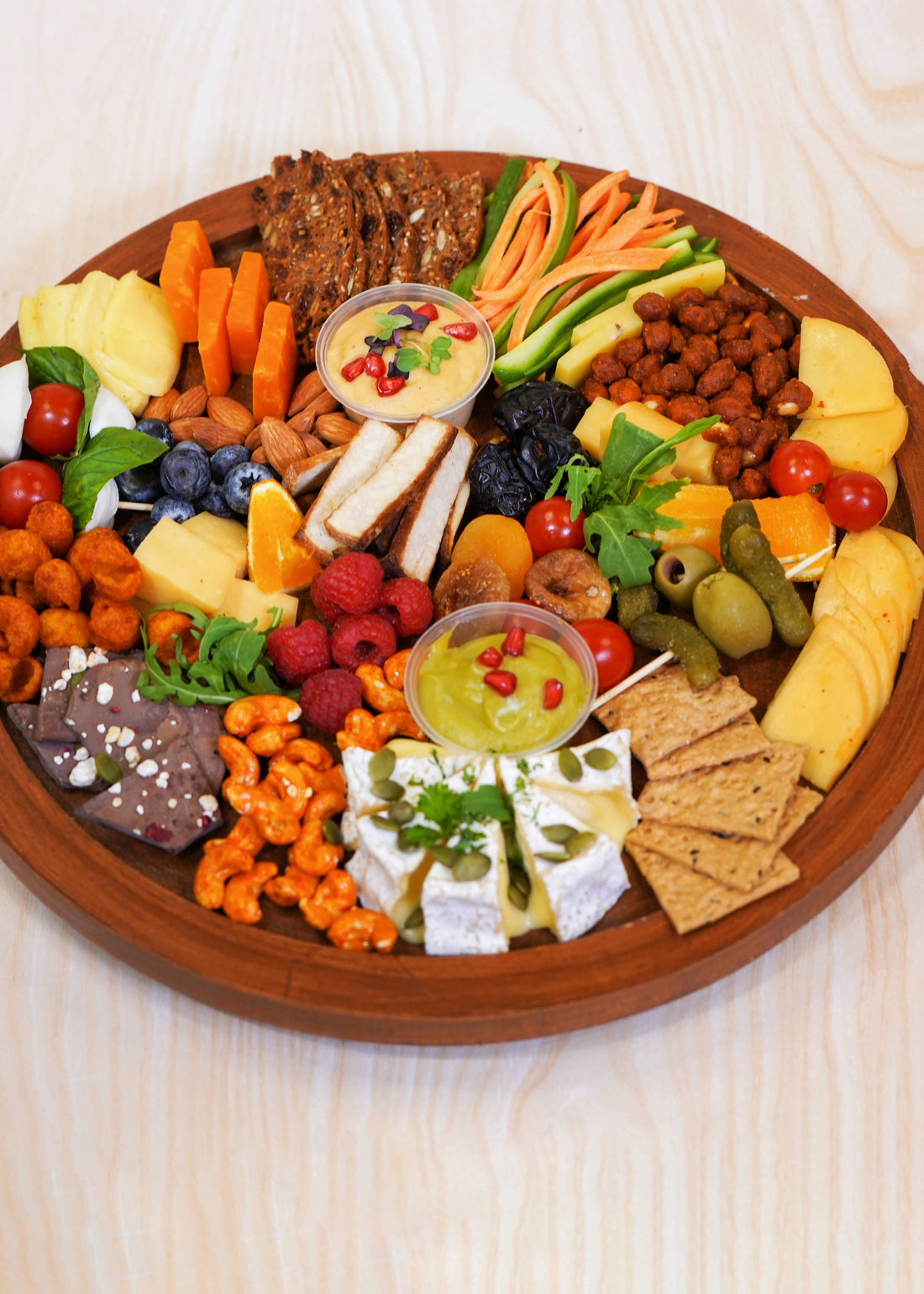 Charcuterie Grazing Board - Veg - Fresh - Made with Organic Ingredients - Good for 6 to 8 People