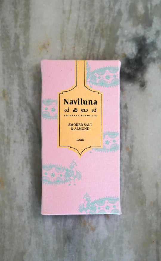 Dark Chocolate| Smoked Salt &amp; Almond Chocolate Bar – Vegan - Naviluna – 60gm