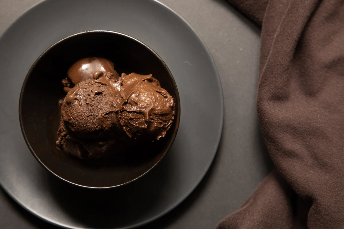Gelato | Dark Chocolate Ice Cream - Vegan & Gluten Free - Nomou - 500ml