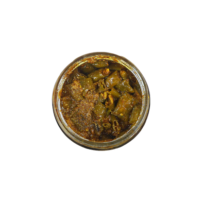 Pickle | Hot Pepper Chilli Pickle - (Made With Cold Pressed Mustard Oil) - Pure Himalayan Flavor - No emulsifiers, Stabilisers, Nothing Artificial, No Flavour Enhancers, Colours &amp; No Artificial Preservatives - Mount Karol - 300gm