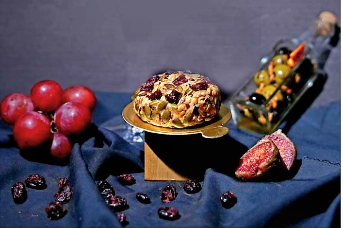 Fresh Cheese | Cranberry Trail Mix Punch Cream Cheese - Made from A2 Milk - Handcrafted - No Oil - Gluten Free - Nature&
