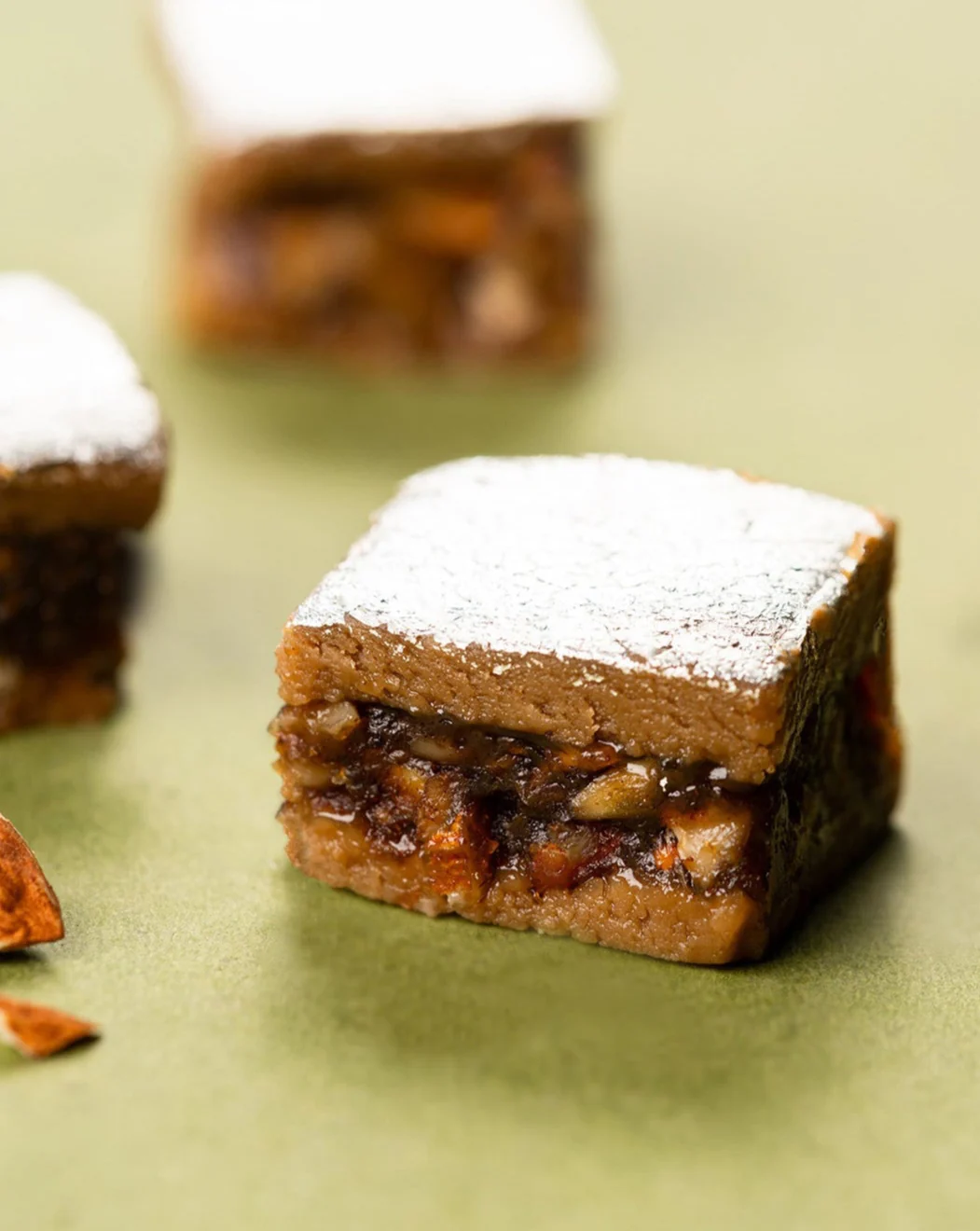 Kaju-Fig Sandwich - No Refined Sugar, No Maida &amp; No Preservatives - The Coconut Sugar Company - 9Pcs