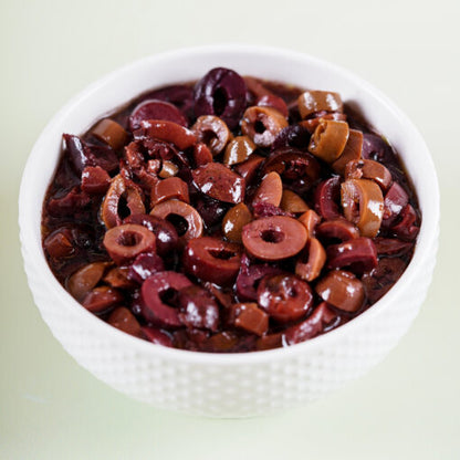 Kalamata Olives | Sliced Kalamata Olives – Perfect Choice For Salads, Hummus And Italian Dishes – Greece – Urban Platter – 1000gm