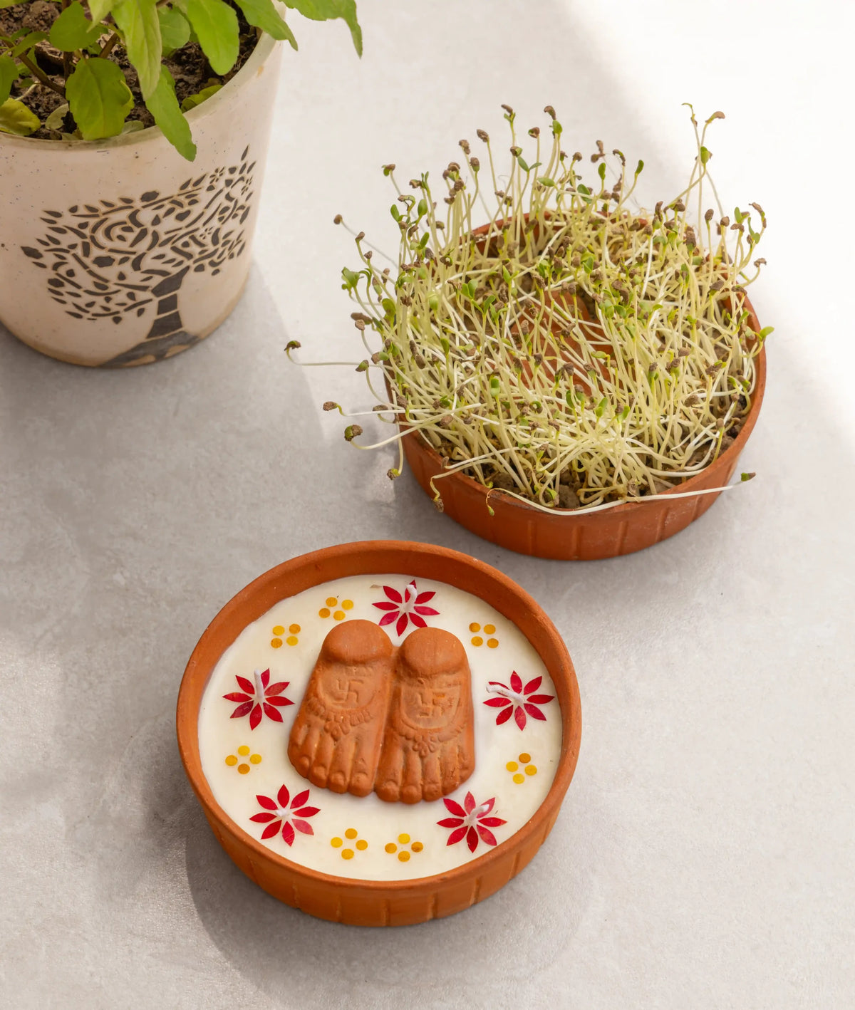 Diya | Lakshmi Charan Diya - Handcrafted – Eco Friendly Soy Wax, No Chemical &amp; No Harmful Fumes – Nature’s Soul - (15 × 15 × 5 cm)