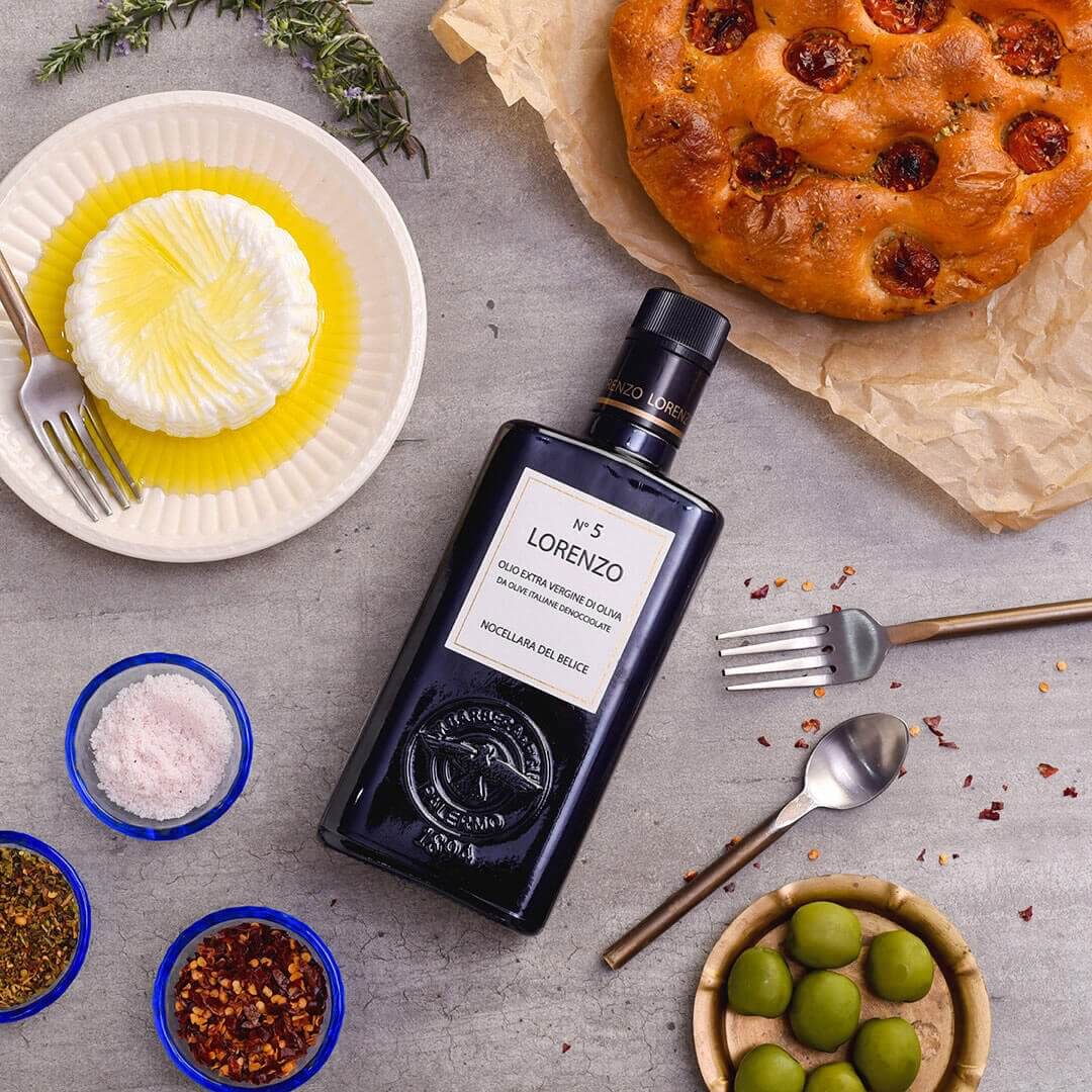Lorenzo N° 5 - Soft Nocellara del Belice Olive Flavor - Extra Virgin Olive Oil (Italy)-Cold Extracted Authentic Sicilian Olive Oil  –Barbera – 500ml