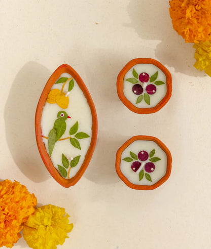 Diya | Mithu Miyan Small Diya Gift Box - Handcrafted – Eco Friendly Soy Wax, No Chemical &amp; No Harmful Fumes – Nature’s Soul - Set of 3