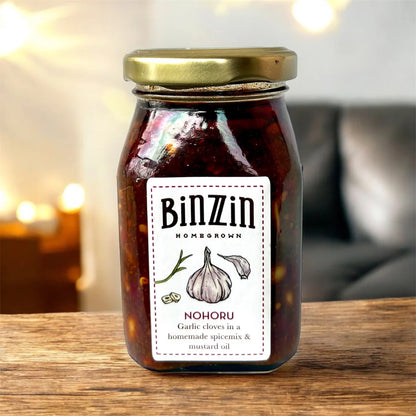 Nohoru | Garlic Cloves In A Homemade Spicemix &amp; Mustard Oil – No Artificial Flavours Or No Artificial Colours – Binzzin – 200gm