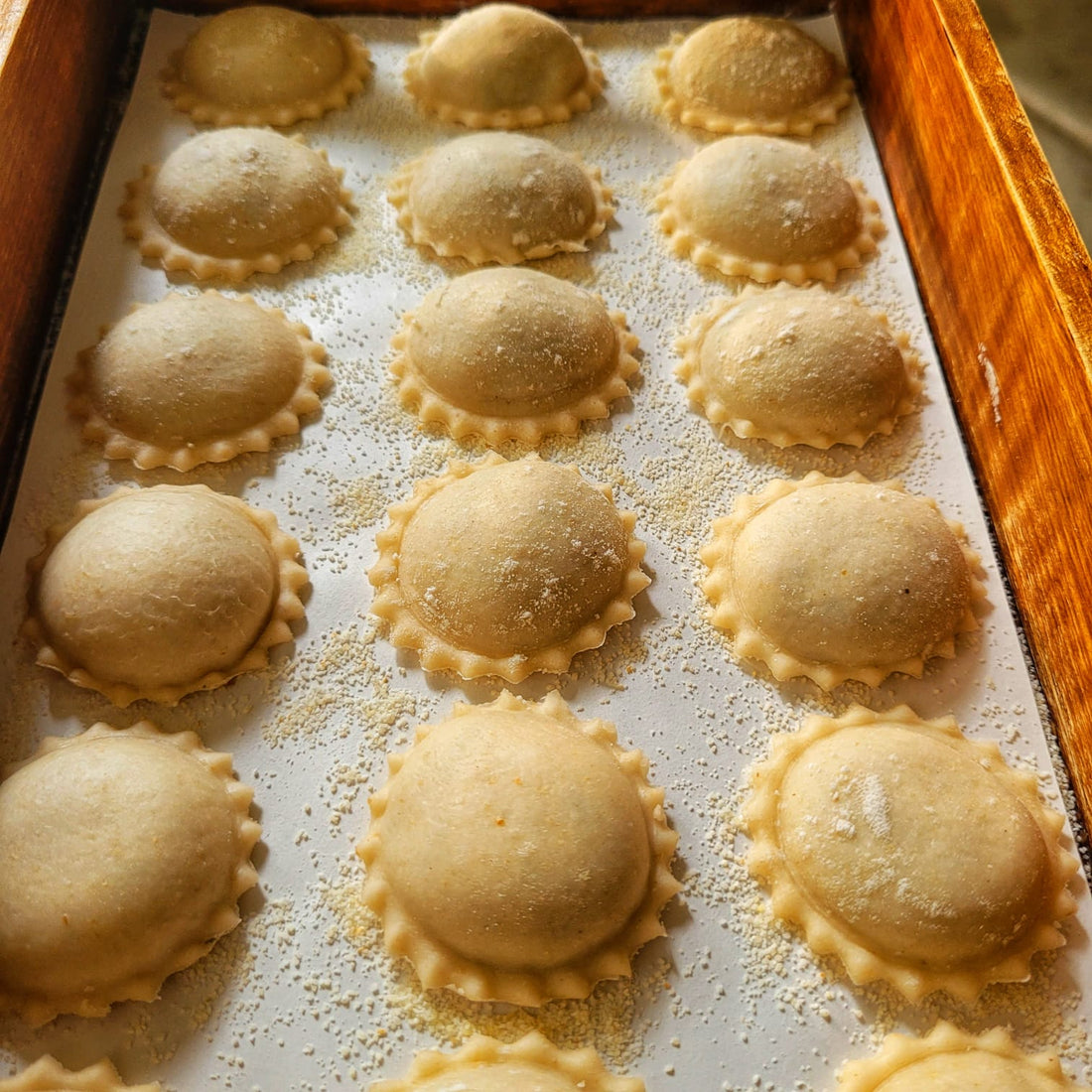 Pasta | Sundried Tomato &amp; Goat Cheese Ravioli - Handmade - Nature&