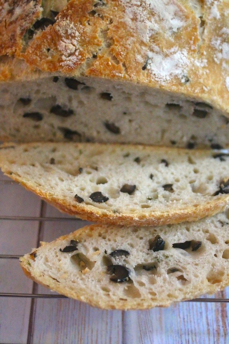 Bread | Sourdough Bread (Olive & Herbs) - No Bread Improver, Emulsifiers, Stabiliser, No Preservatives & No Flavour Enhancer Or No Refined Sugar – Nature’s Soul – 650gm