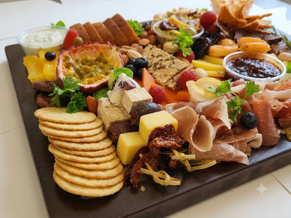 The Grazing Sage Gourmet Charcuterie Board- Luxury Artisanal Charcuterie &amp; Gourmet Gift Platter - No emulsifiers, Stabilisers, Nitrates &amp; No preservatives - Natural Ingredients