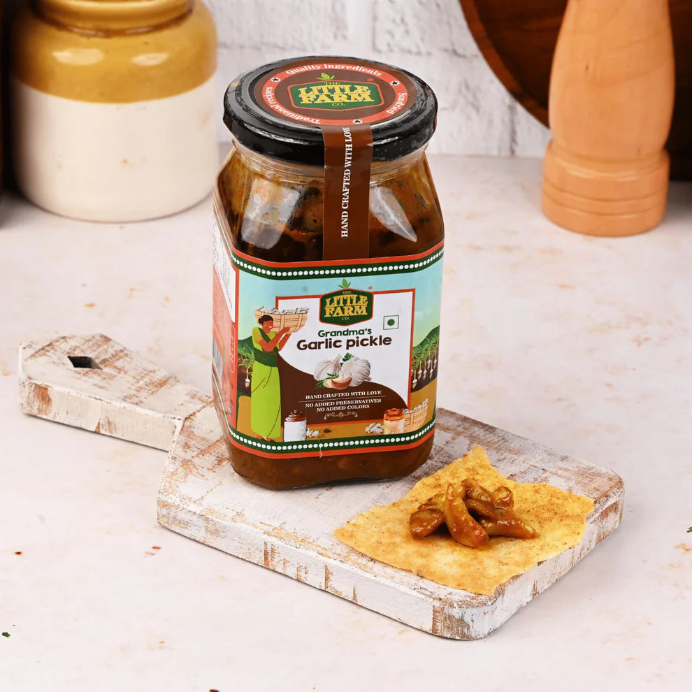 Pickle | Garlic Pickle -No Added Colors, No Added Preservatives – The Little Farm – 450gm