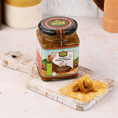 Pickle | Garlic Pickle -No Added Colors, No Added Preservatives – The Little Farm – 450gm