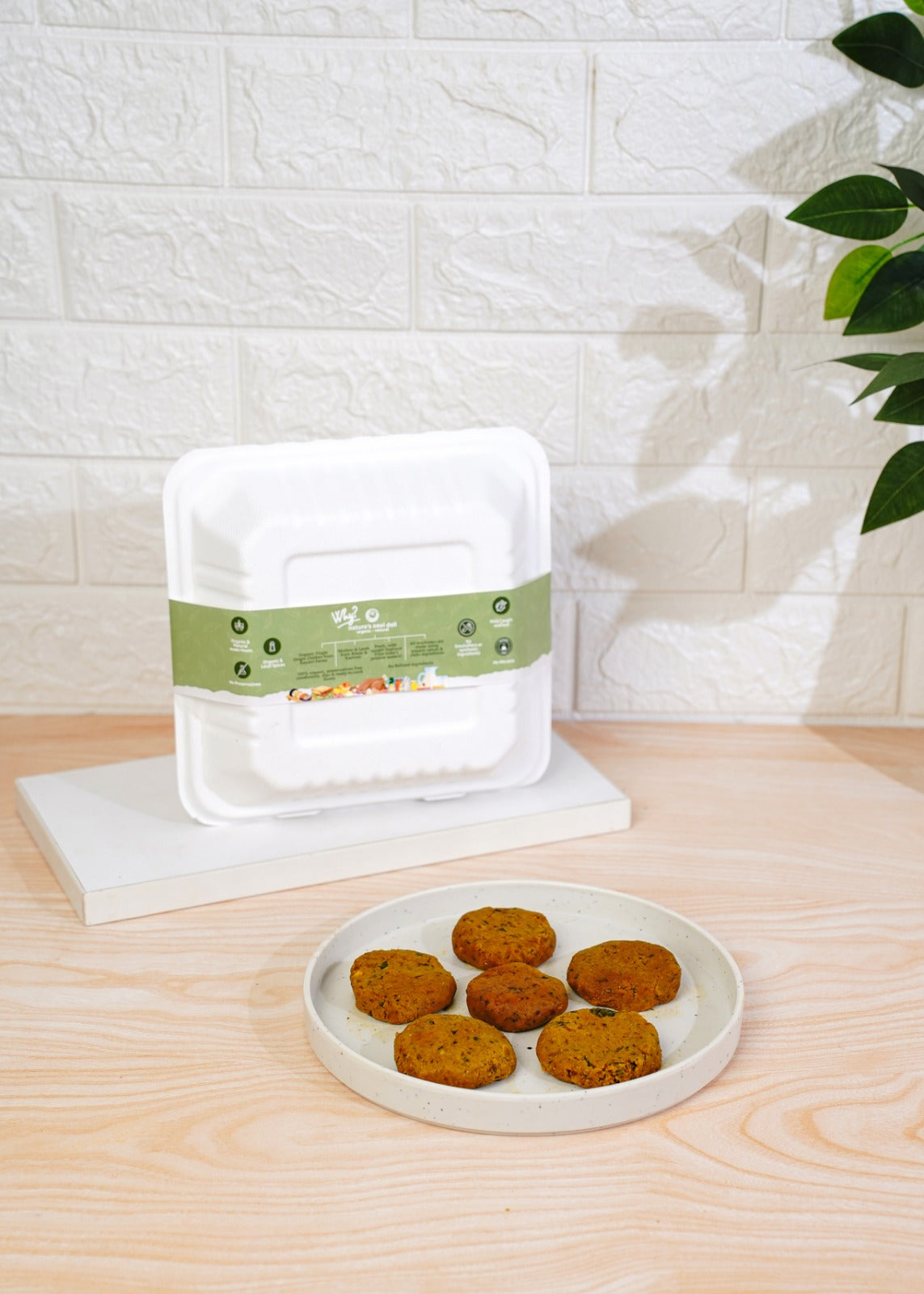 Zaika-e-Festive Veg Box - Made with Organic Ingredients - Perfect for 5 - 6 Persons