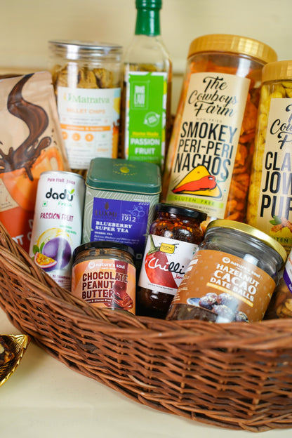 Diwali Hamper | Togetherness Treat - Family Feast- Every Bite Feels Like Home - 13 Products (Copy)