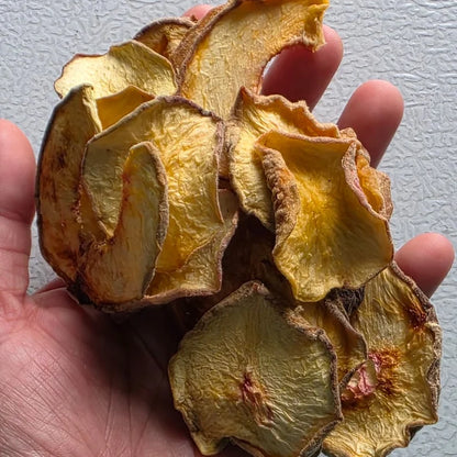 Chips | Dried Peach Chips - Natural - No Oil ,Sulphur, &amp;amp; No Added Sugar , No Preservatives - So Himalayas- 100gm