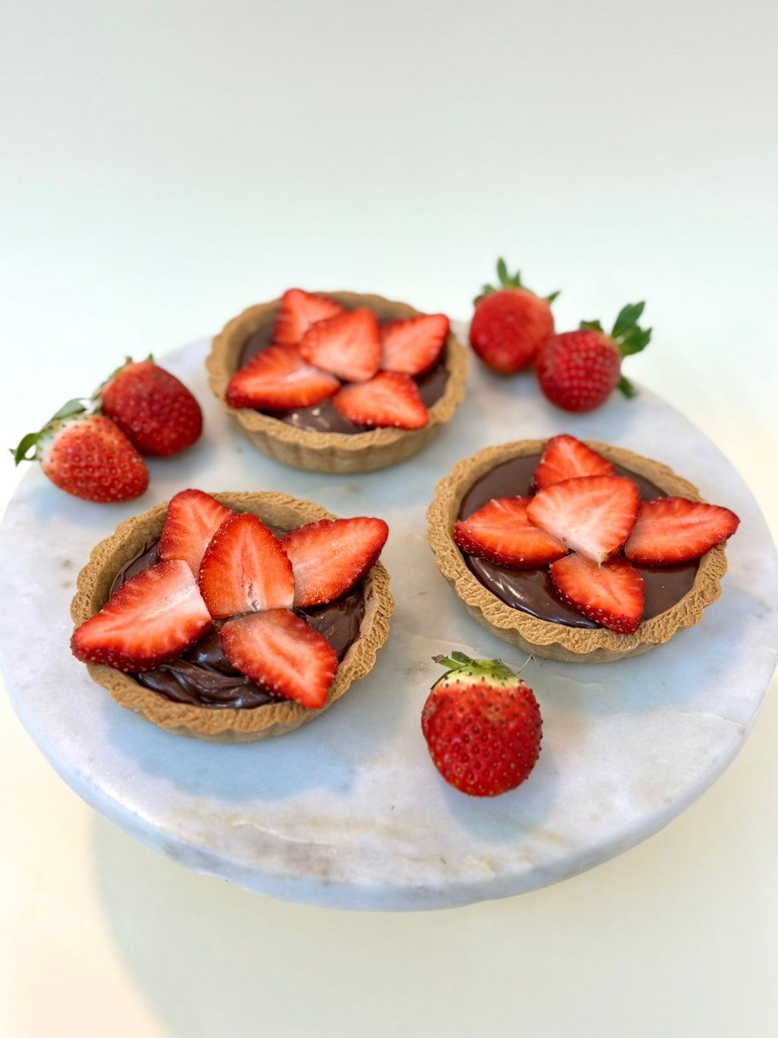 Chocolate Strawberry Tart - Vegan, Gluten Free &amp; Refined Sugar Free - Single Tart