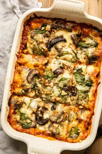 Lasagna | Spinach &amp; Mushroom Lasagna (With Olives) - Fresh - Ready To Heat - No Maida, No Added Preservatives &amp; No Added Sugar - Nature&