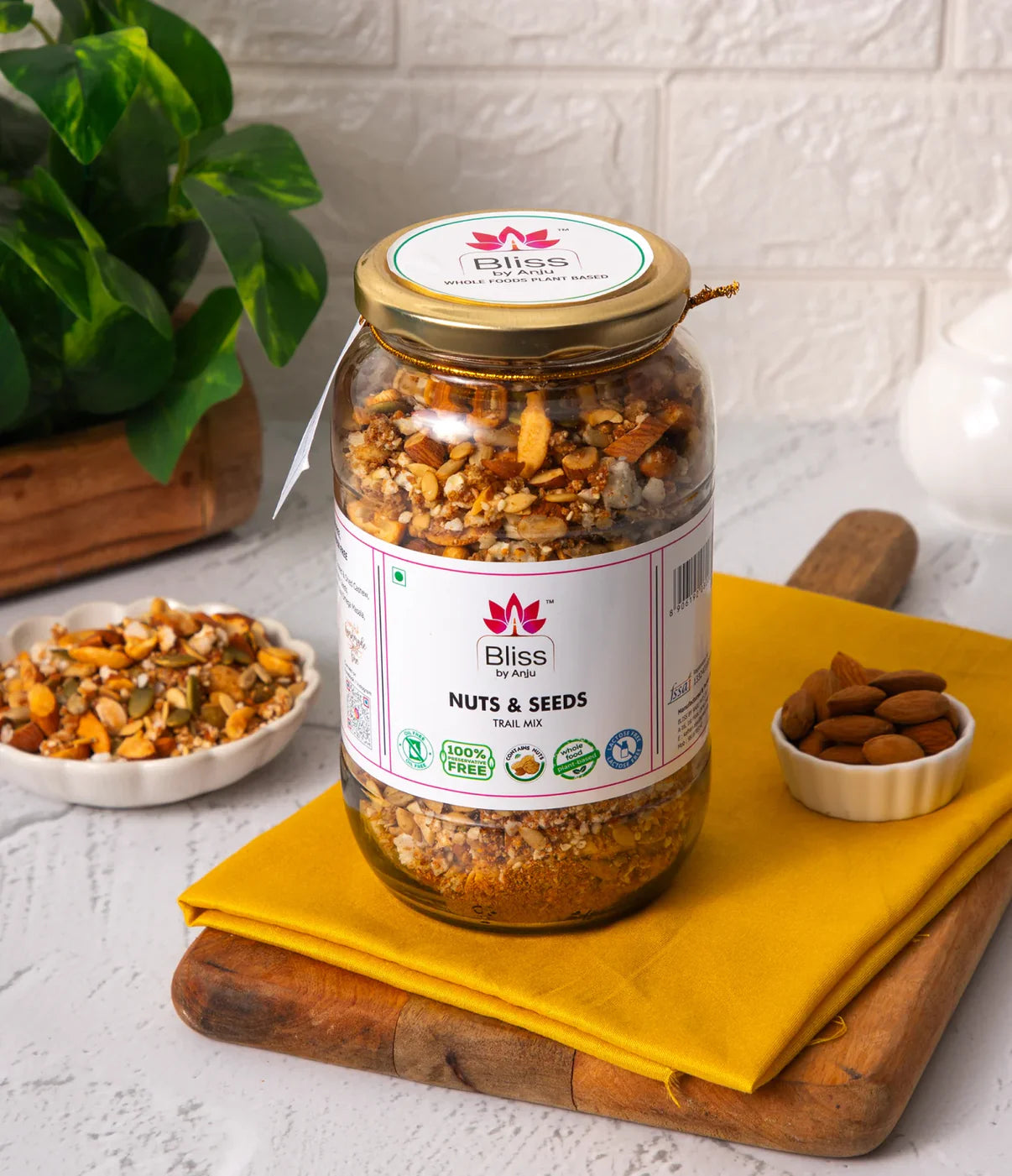 Nuts &amp; Seeds Trail Mix | Plant Based Whole Food - Oil Free, No Added Preservatives, Lactose Free &amp;amp; Diabetic Friendly - Bliss Box Foods - 500gm