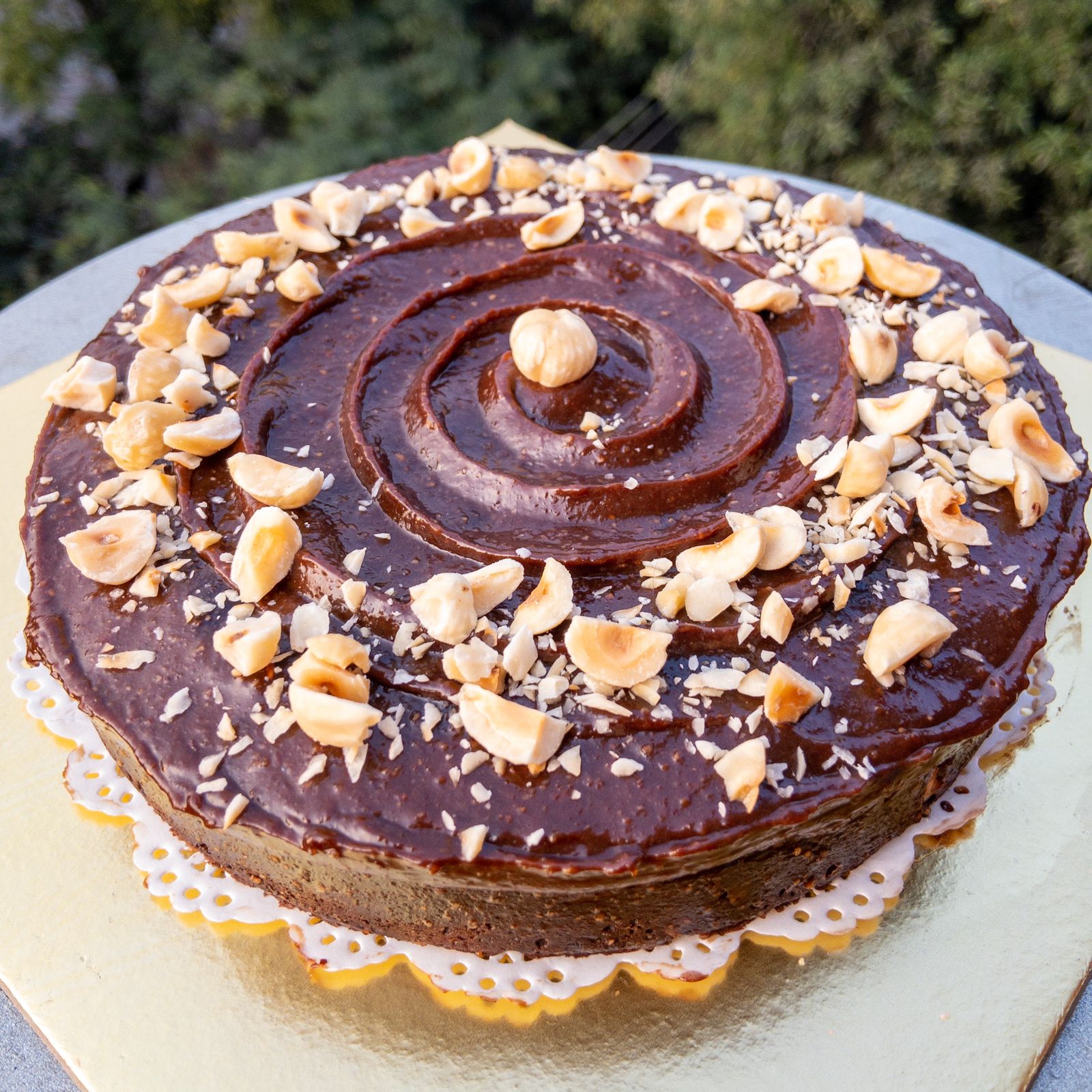 Almond joy cake 🍰 chocolate cake, coconut filling, almond butter cream |  Instagram